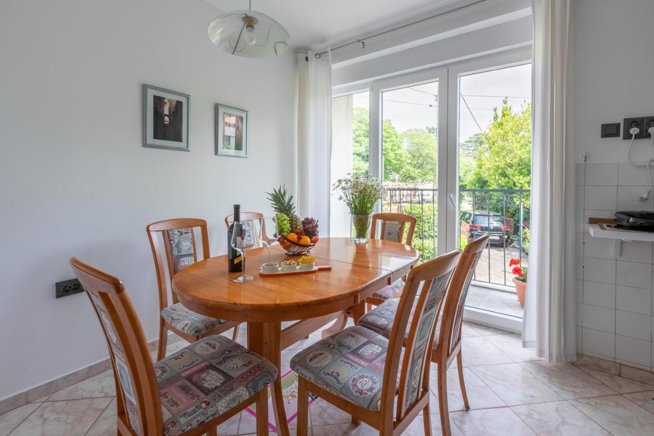 Apartment Carpe Diem "Pet Friendly" Crikvenica Exterior photo